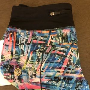 Limited edition Lululemon Seawheeze shorts (‘18)